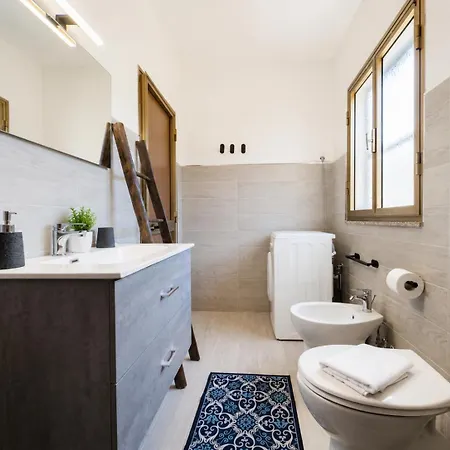 Sa Jacaranda -beachside With Private Parking *